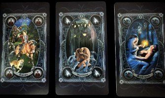 Juulikuu Taro Ennustus 2025 - Majandus ja Muutused