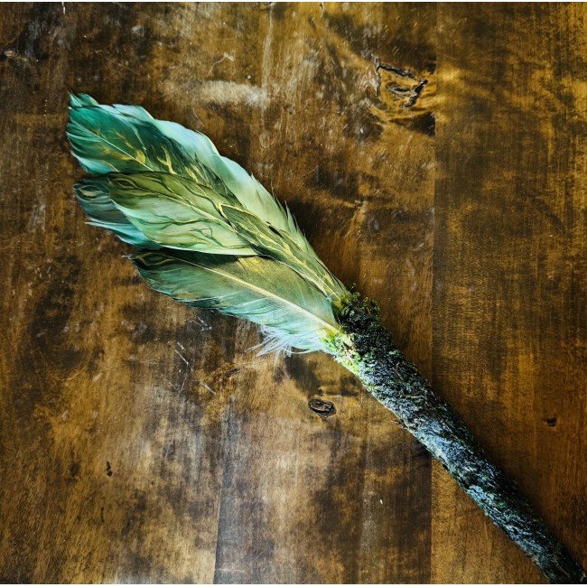 Rituaalne Lehvik roheline kullaga – Reti Toriella