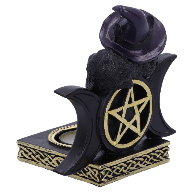 Black Magic – Kolmikkkuuga Kassi Küünlaalus