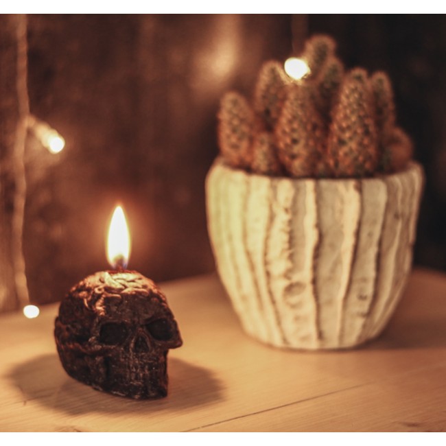 Must pealuu kullaga Sugarskull - küünal rapsivahast - DarkMoon Must pealuu kullaga Sugarskull - küünal rapsivahast - DarkMoon