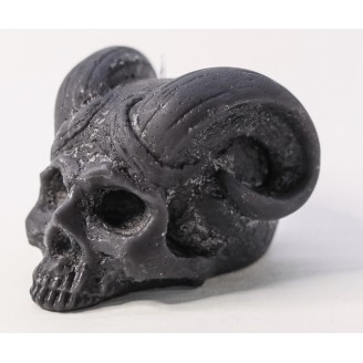 Black skull with horns candle  - DarkMoon