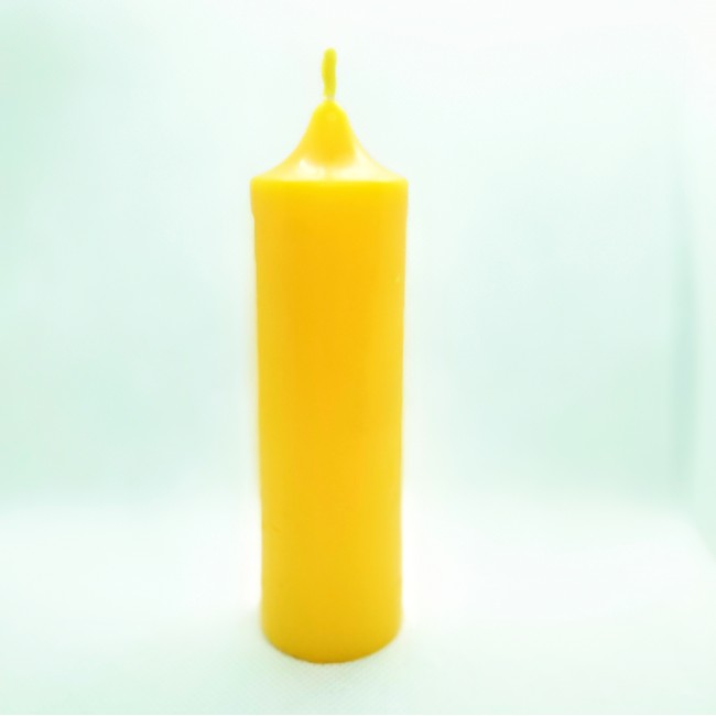 Taroloogi küünal mesilasvahast