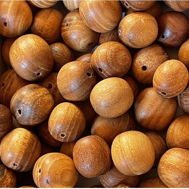 Ploomipuust helmed -16-18 mm 40tk Ploomipuust helmed -16-18 mm 40tk